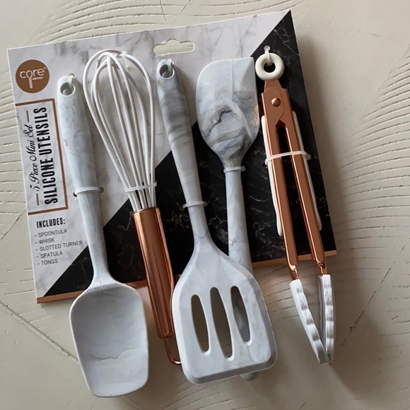 Core Other - NWT Mini Utensil Set